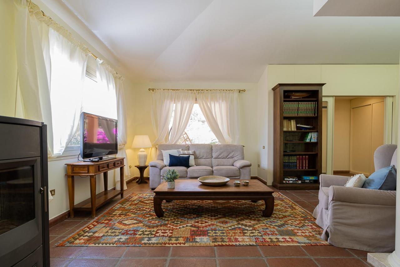 Villa Caterina La Maddalena  Екстер'єр фото