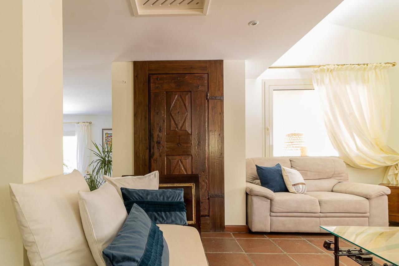 Villa Caterina La Maddalena  Екстер'єр фото