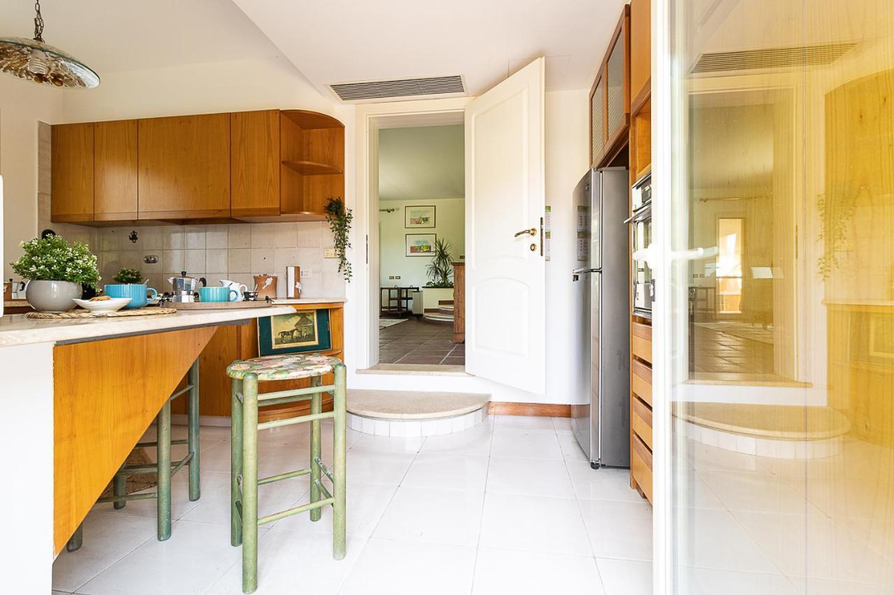 Villa Caterina La Maddalena  Екстер'єр фото