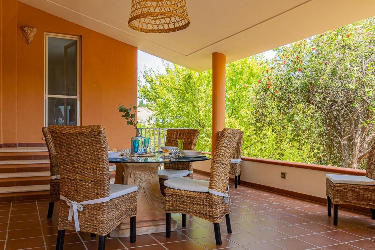 Villa Caterina La Maddalena  Екстер'єр фото